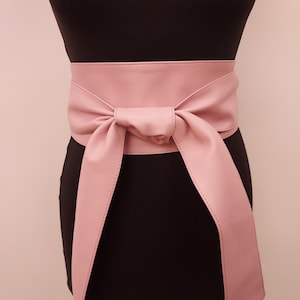 tie pin with chain how to wear