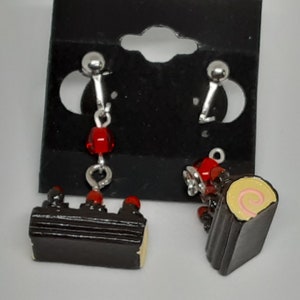 Log Cake Clip On Earrings: Chocolate Food Jewelry