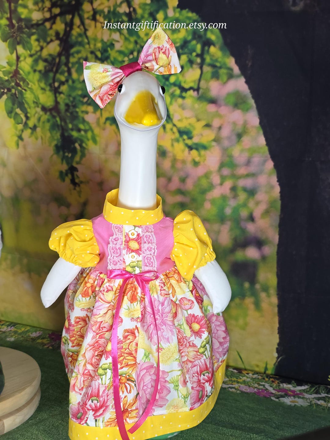 Floral Spring/ Summer/porch Goose Dress With Hair Bow & Wig, Fits 19 ...
