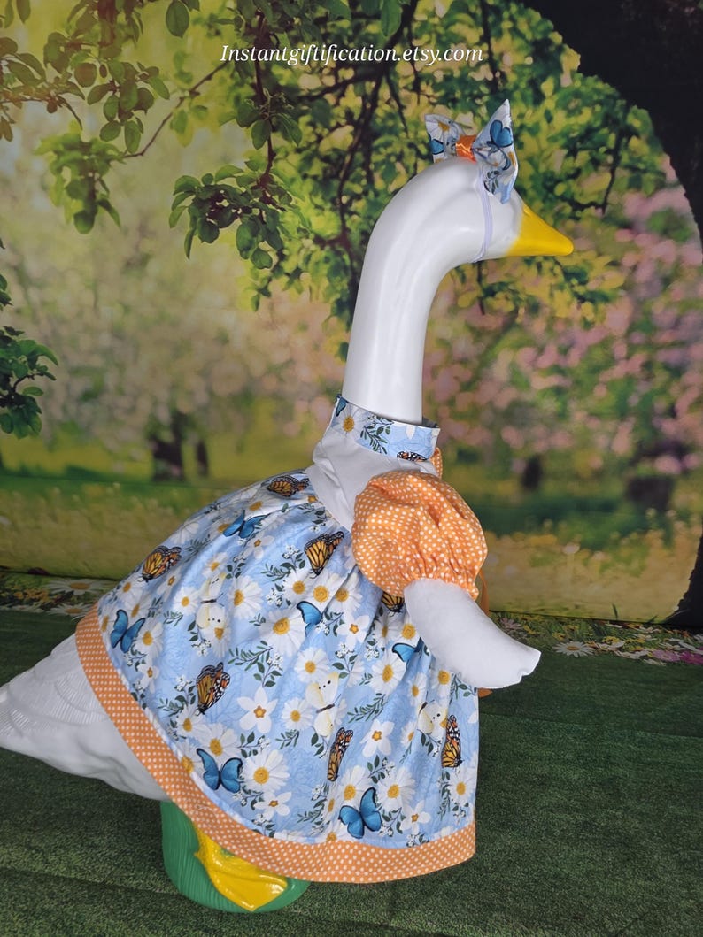 Floral Spring/ Summer/porch Goose Dress With Hair Bow & Wig, Fits 19 ...