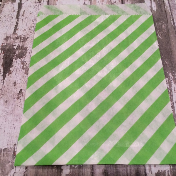 25 Lime Green Diagonal Stripe Paper Candy Bags, Unlined, Medium Size Bags.  Favor Bags, Party, Wedding, Shower, Candy, Baked Goods