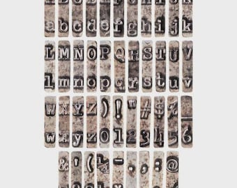 Tim Holtz idea-ology Type Chips, 42 Pieces, Retro/Vintage-Inspired Mixed Media/Assemblage, Tim Holtz Typewriter Key Chips
