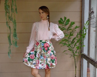 Vintage Floral Mini Skirt / Pleated / Small XS