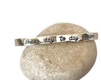 Sterling "Hope...day to day dream" bracelet