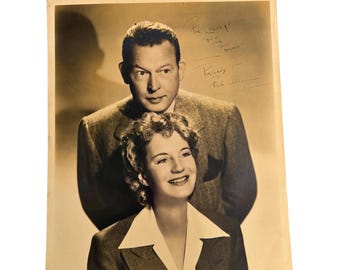 Auténtica fotografía publicitaria de Fred Allen y Portland Hoffa de la década de 1940 - 8 x 10