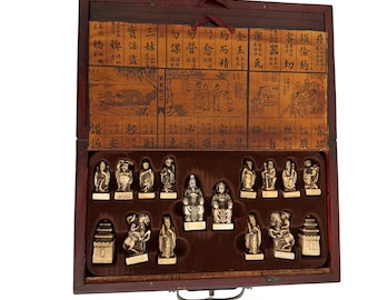 Vintage Chinese Export Boxed Chess Set