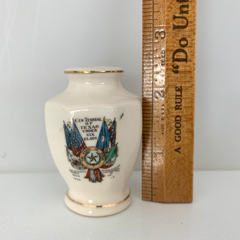 Texas Centennial Souvenir Vase, 1936 image 6