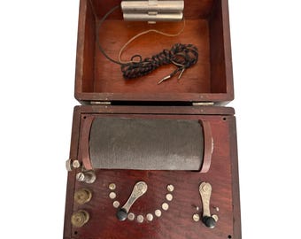 Antique Faradic Battery Medical Electrotherapy Device c.1900 With Wood Case