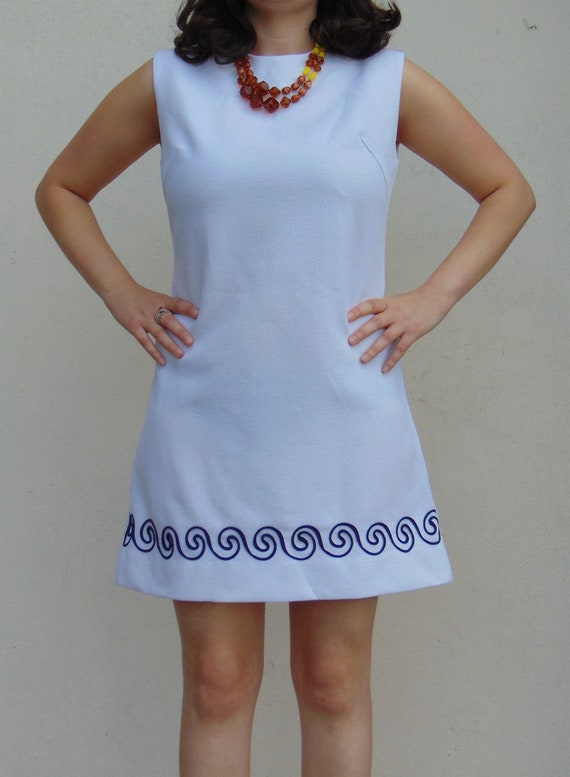 white shift dress sleeveless