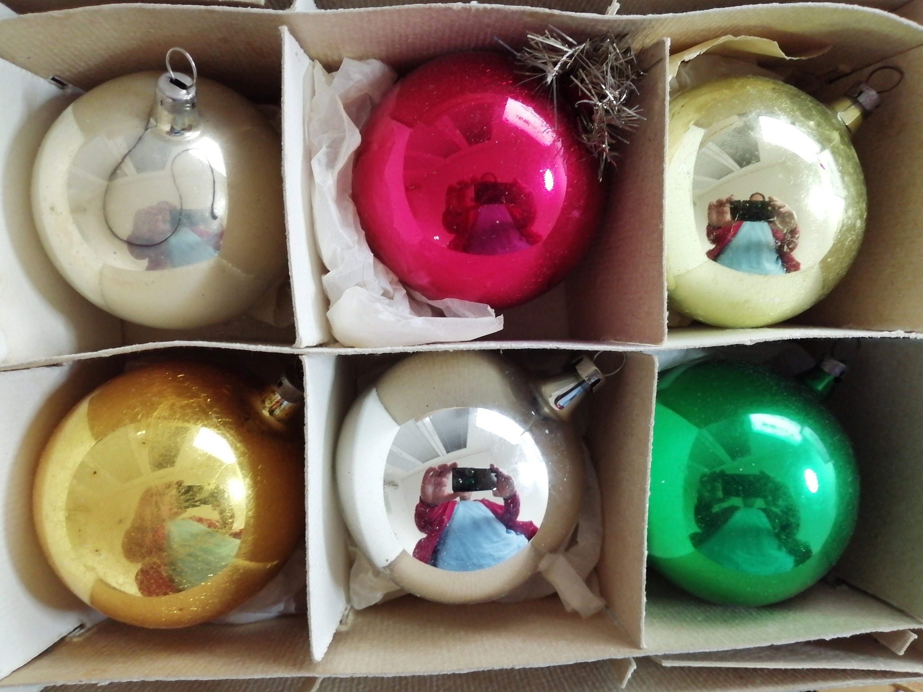 6 vintage mercury glass Christmas ornaments balls 1960's