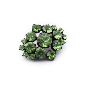 Vintage Czech green glass rhinestone pin brooch