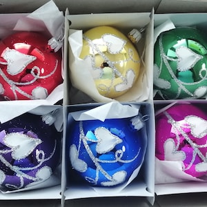 Set 6 Czech blown glass hand painted ivy leaf Christmas tree ornaments balls