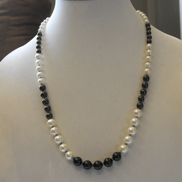 Colorblock freshwater pearl necklace and earring set, Black and White necklace, Pearl necklace, Best selling necklace, statement necklace