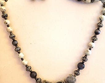 Kiwi Jasper Jewelry Set: Necklace, Bracelet & Earrings - Green Beaded Gemstone