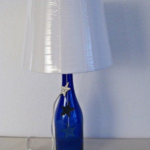 Table lamp &quot;Maritim Blu&quot; with white shade