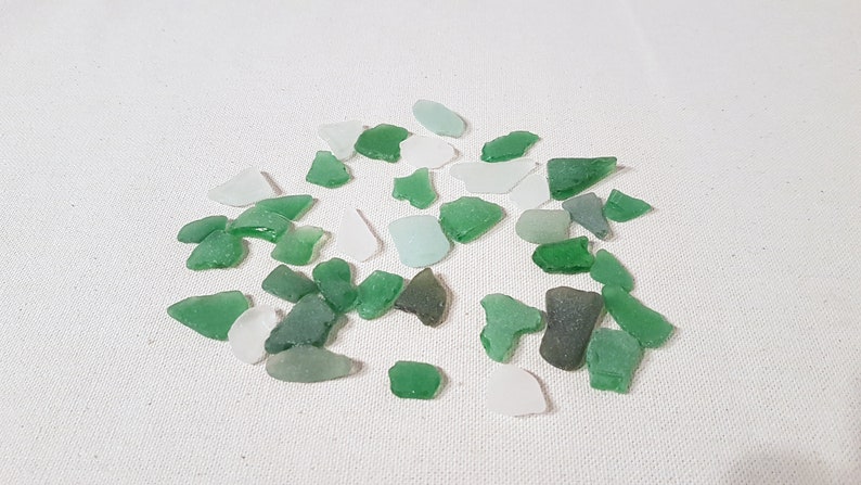 Sea glass in white & green 38 pieces image 2