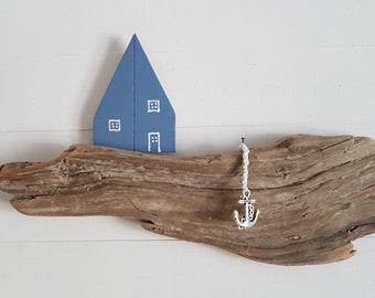 maritimes Strandhaus "Ankerplatz"Collage mit Treibholz auf Holzbretter