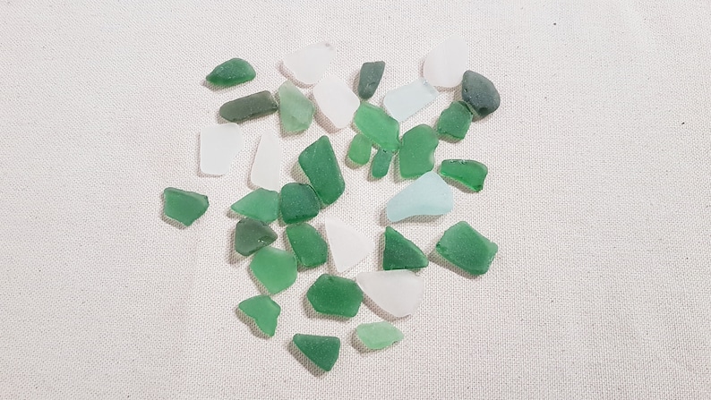 Sea glass in white & green 32 pieces image 1