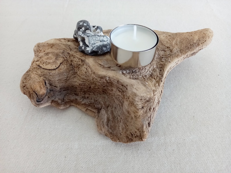 Driftwood root with tealight holder & stone heart image 1