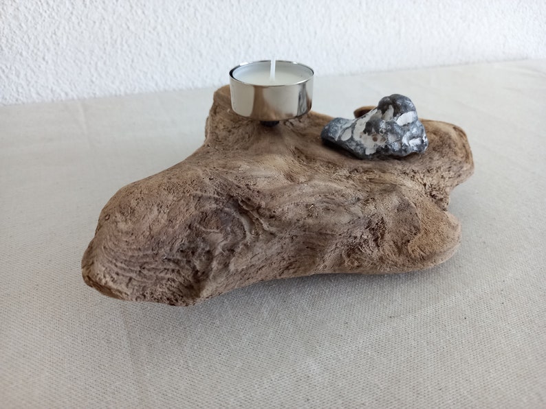 Driftwood root with tealight holder & stone heart image 4