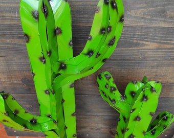 Modern Green Metal Cactus