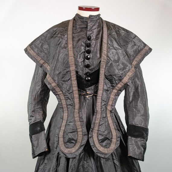 1860s Mourning Dress | Antique Victorian Clothing… - image 5