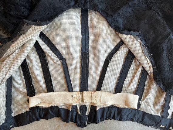 c. 1890s Black Lace Bodice | Antique Victorian Cl… - image 8