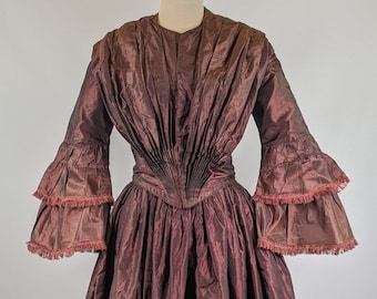 Late 1840s - 1850 Silk Gown