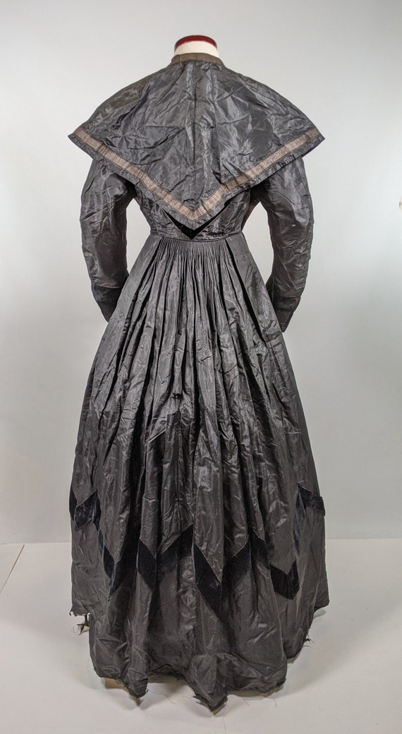 1860s Mourning Dress | Antique Victorian Clothing… - image 4