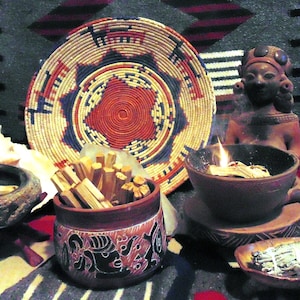 Sacred Palo Santo Ecuador - Incense Smudge Cleansing Shamanic Healing