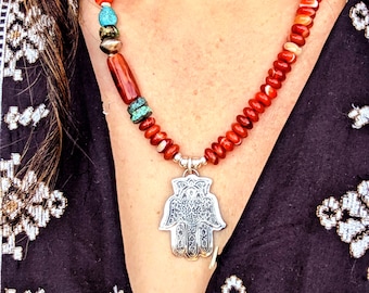 Schutz Hand geschmiedet Sterling Silber und Karneol & Türkis Chamsa Fatima Schutz Amulett / Talisman Halskette - Ethnische Statement
