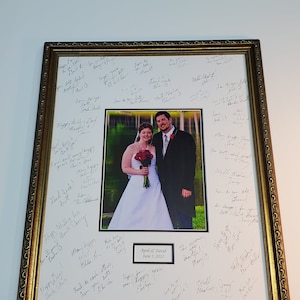 Kit de marco para firmas de 20 x 24 pulgadas con marco. Plateado, dorado, blanco y negro. Personalizado para regalar en tu boda o jubilación. Artículo más vendido: 6301
