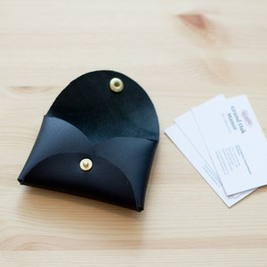 Cartera de cuero para tarjetas de presentación - Negra / Estuche para tarjetas de presentación / Portatarjetas de presentación / Cuero negro / Monedero / Portamonedas / Monedero imagen 5