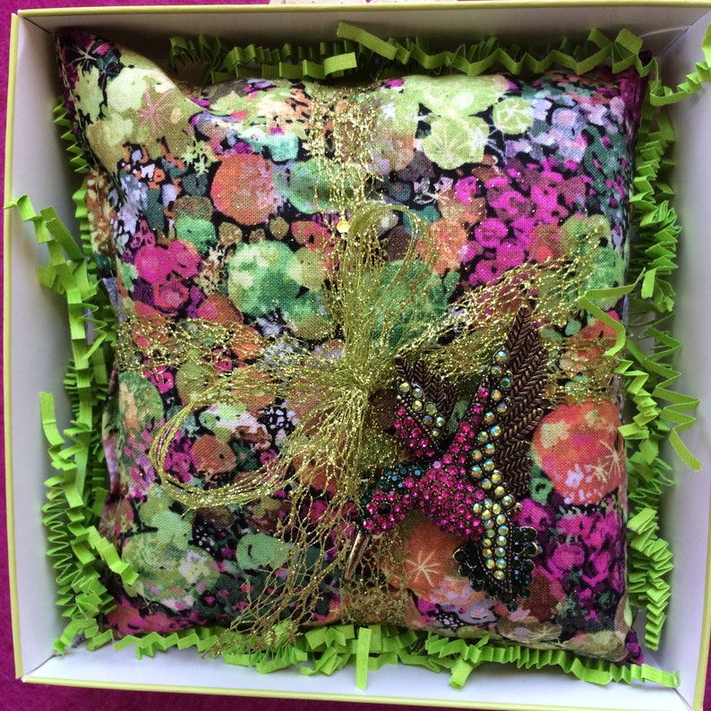 1 Extra Large 6 HUMMINGBIRD BROOCH SACHET filled with 3 Cups Organic Lavender in 6X6 Chartreuse Box Lacy Lime Ribbon