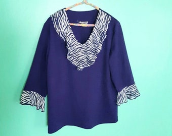 1990s Y2K Purple Violet Zebra Print Ruffle Accent Frilly Flouncy 3/4 Sleeve Blouse Top