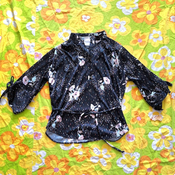 1970s Vintage Deadstock Unworn Floral Print Boho Hippie Size L XL 3/4 Length Sleeve Blouse Tunic Shirt