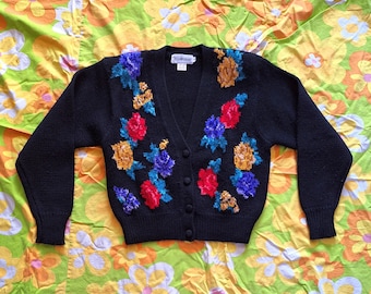 1980s 1990s Vintage Floral Flowers Cottagecore Grandmacore JH Collectibles Long Sleeve Size S Button Up Wool Cardigan Sweater