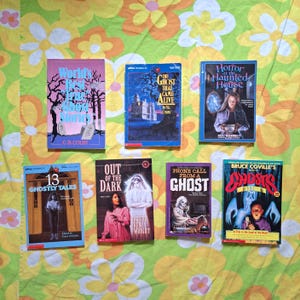Storie di fantasmi vintage anni &#39;90, spettrali, spaventosi, horror, bambini, adolescenti, giovani adulti, libri tascabili, narrativa, romanzi