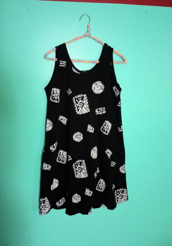1990s Vintage Black and White Aztec Mayan Hunab Ku Screen Print Sleeveless Size S M Tank Summer Jostar Shirt Mini Dress
