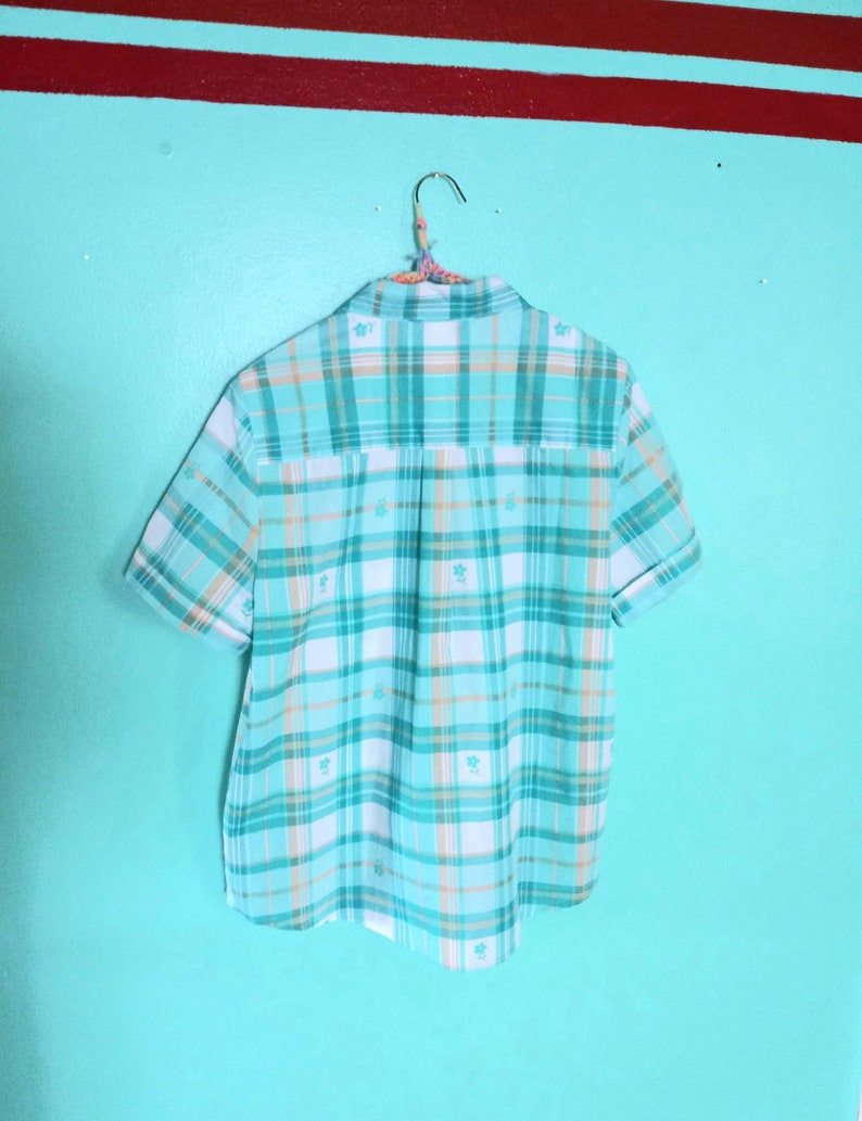 1990s Vintage Green Floral Plaid American Sweetheart Size M Button Up Short Sleeve Camp Shirt Blouse image 2