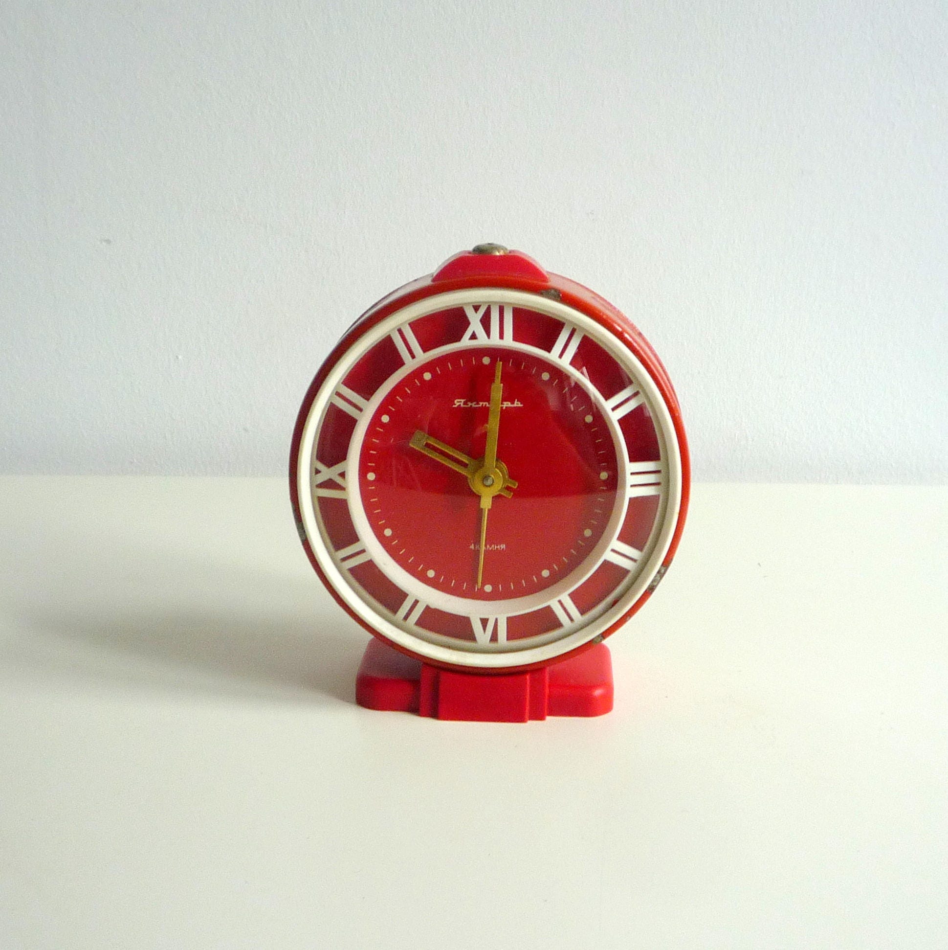 VINTAGE ALARM CLOCK Big Red Gold Alarm Clock Soviet Etsy