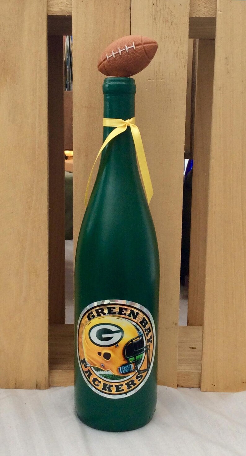 Green Bay Packers Hand Painted Sports Bottle PSB8