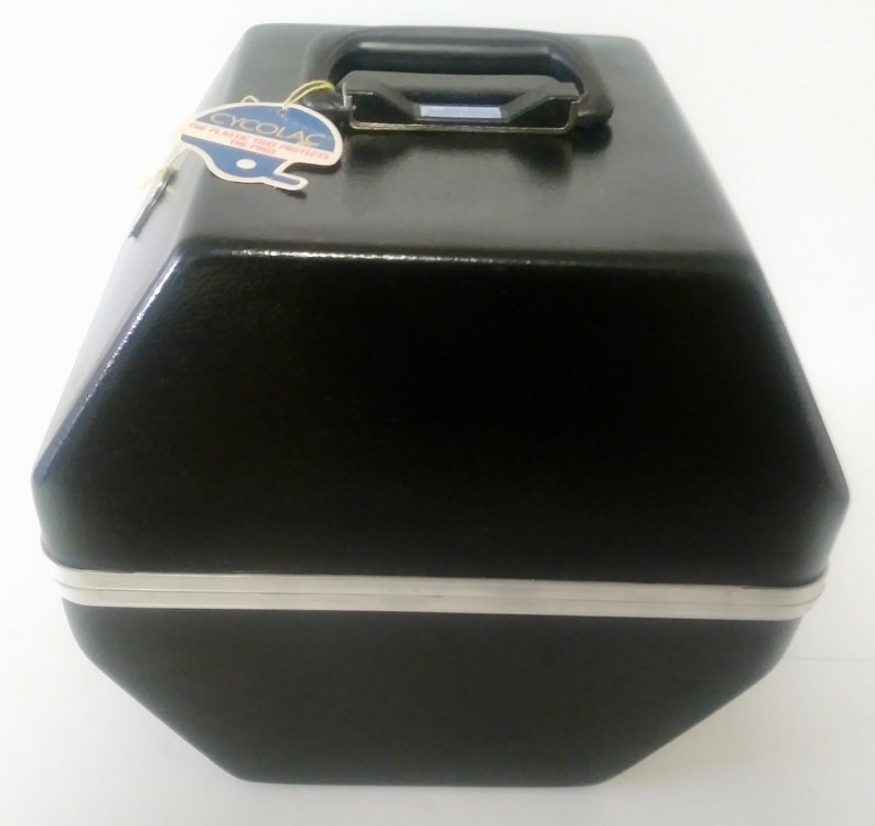 On Sale Computer Accessories Collectibles Cycolac Case Train Case Vintage Hexagonal Black Locking Case Football Helmet 12.5 x 13