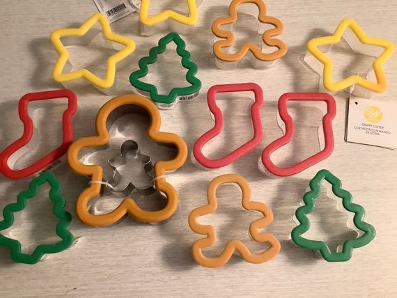 On Sale Christmas Cookie Cutters Lot of 11 Gripper Cutters Stars
