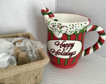 Happy Holidays - Cocoa Mug/Candy Cane Wax Warmer - 4.5" - New in Box