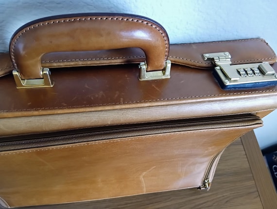 Vintage Italian Leather Briefcase Attache - Castiglioni Giovanni