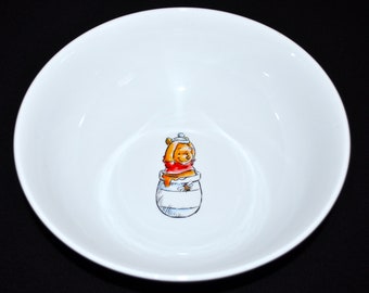 DISNEY Winnie the Pooh "Daisy Chain Flower" Serving Bowl 9.5"