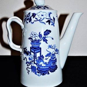 Spode Copeland Blue &quot;Bowpot&quot; Coffee Chocolate Pot