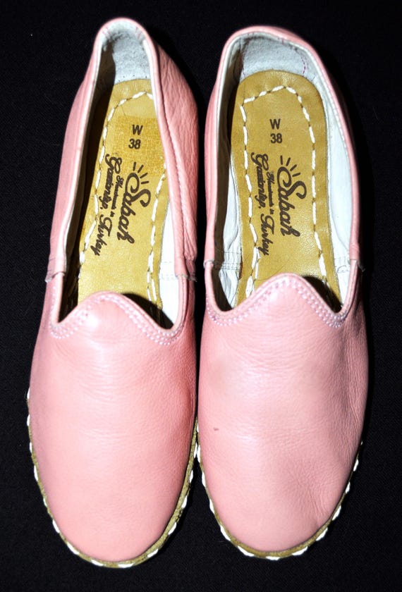 Authentic Handmade SABAH Women's Slip On Baby Pink Suede Loafers Shoes 38W NWOT