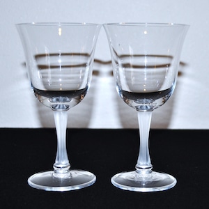 2 Vintage Lalique Glas &quot;Barsac&quot; Burgund Wein Stiele Kelche Satin Stem 6&quot;